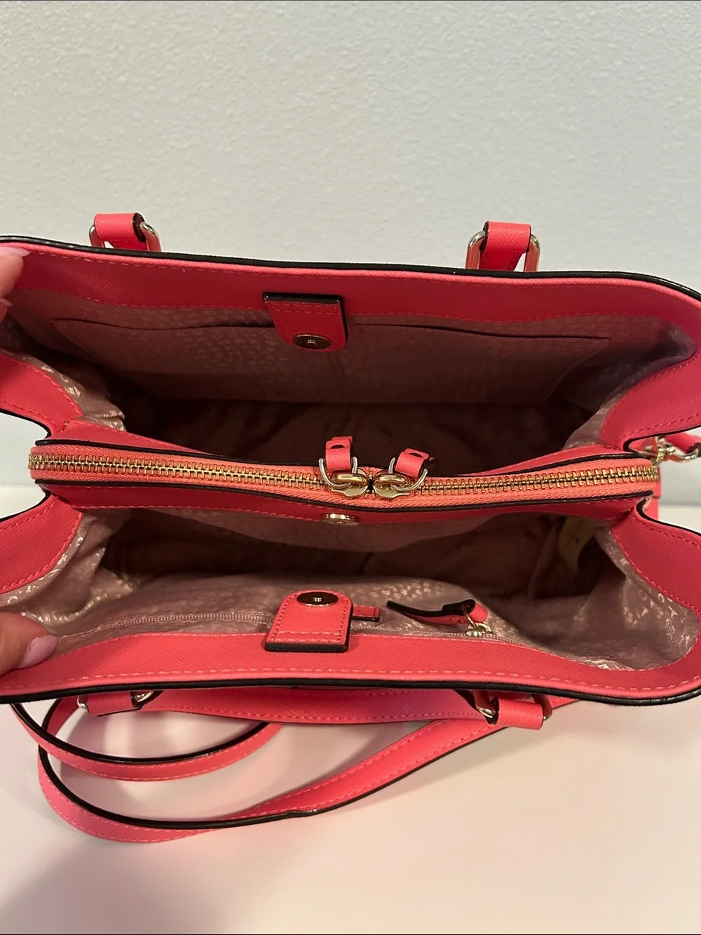 Pink Kate Spade Structured Tote Handbag with Detachable Strap - Picture 6 of 8